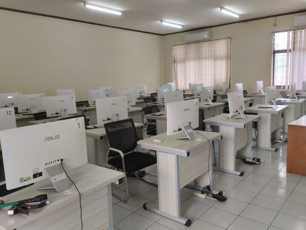 Laboratorium Computer Engineering